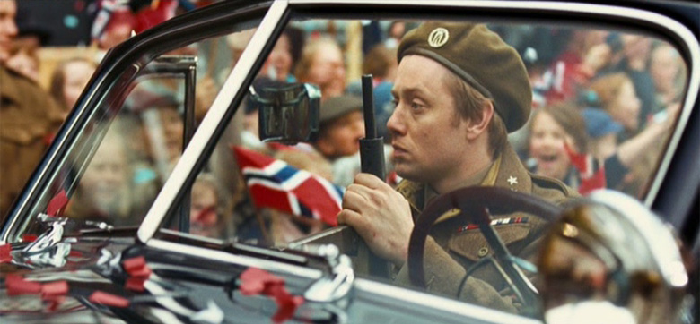 MaxManus__0018_Layer 2